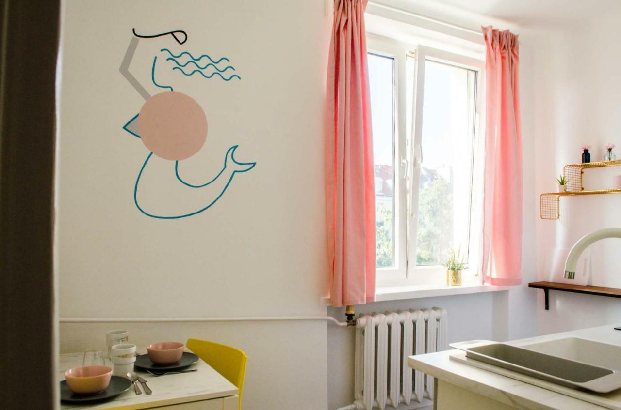 New Life Apartment Next To Metro Station Varsovia Exterior foto