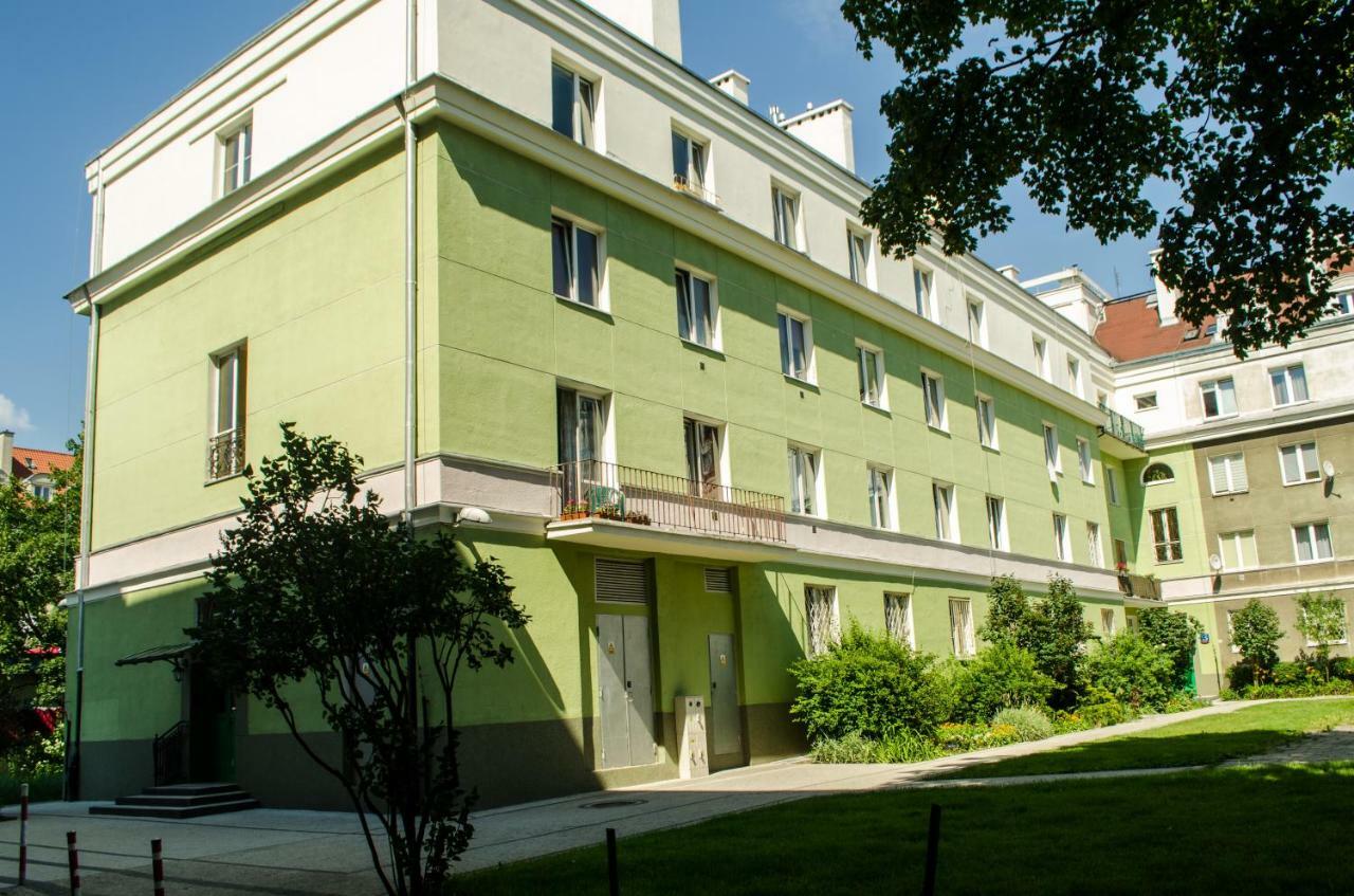 New Life Apartment Next To Metro Station Varsovia Exterior foto
