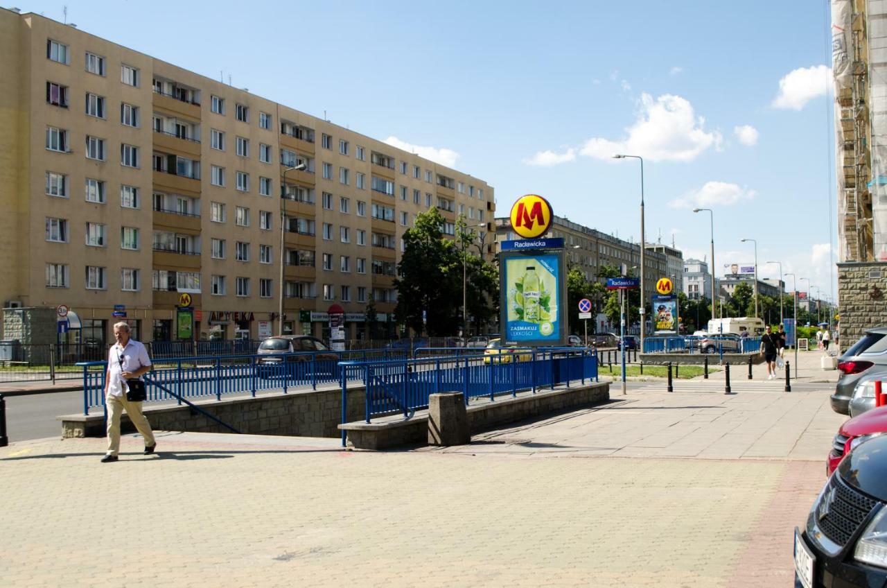 New Life Apartment Next To Metro Station Varsovia Exterior foto